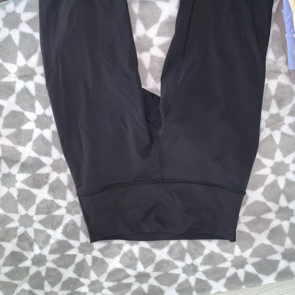 lululemon wunder under 7/8 length size 6